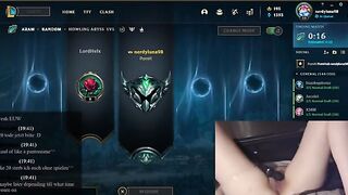Gamer Girl NerdyLuna98 Gets Playful While Streaming League of Legends!