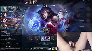 Gamer Girl NerdyLuna98 Gets Playful While Streaming League of Legends!