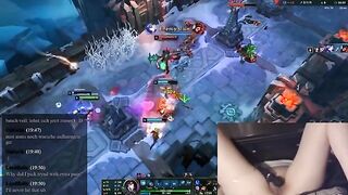 Gamer Girl NerdyLuna98 Gets Playful While Streaming League of Legends!