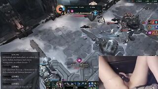 Gamer Girl NerdyLuna98 Enjoys a Unique Gaming Experience with a Relaxing Vibe