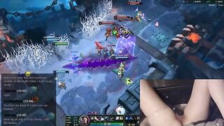 Gamer Girl NerdyLuna98 Enjoys a Unique Gaming Experience with a Relaxing Vibe