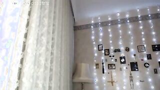 Juno Electra's Fun Cam Session: Singing Quirky Tunes and Enjoying Yogurt!