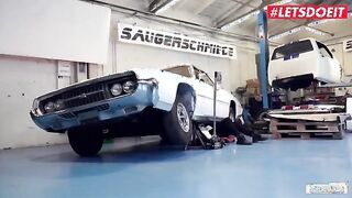 Vicky's Seductive Encounter with a Handsome Mechanic - A Wild Adventure!