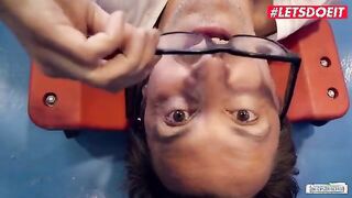 Vicky's Seductive Encounter with a Handsome Mechanic - A Wild Adventure!