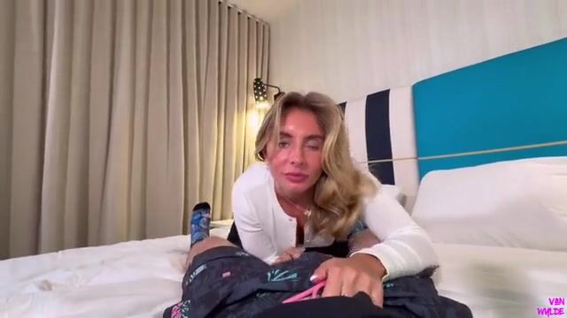 Bonnie Blue's Wild Encounter with a Dating App Match!