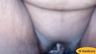 Tamil Beauty with an Alluring Figure: A Must-See Encounter!