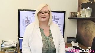 Curious Granny Delivers an Unforgettable Experience - Lacey Starr in Action!