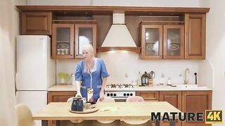 Vikki Fox's Intense Encounter: A Mature Fantasy Unleashed