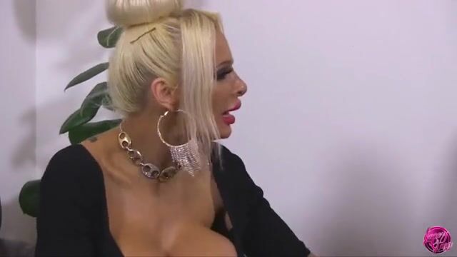 LACEYSTARR - Whore Therapy