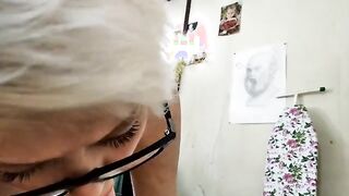 Capture of a strong dick with a pearl necklace & other pranks of a mature couple! Only hot close-ups