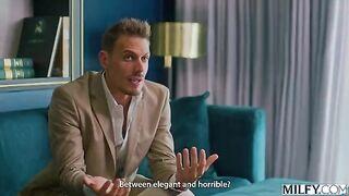 Savannah's Tempting Seduction: A New Groom's Wild Night with a Curvy MILF