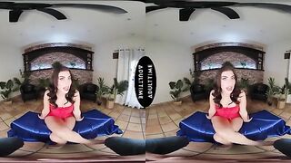 Intimate VR Experience - Gal Ritchie Delivers an Unforgettable Moment After Passionate Encounter POV