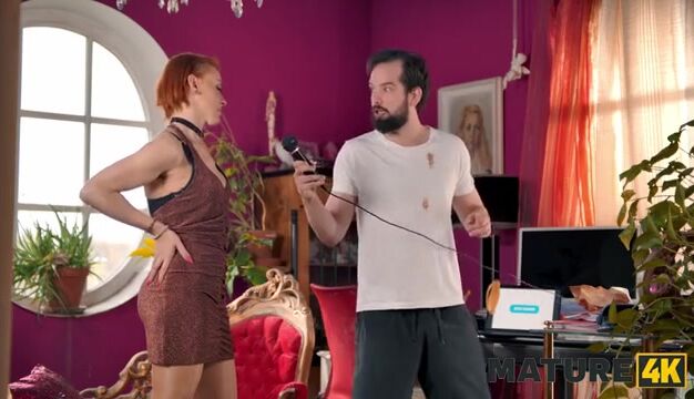 Lonely Redhead Seduces Her Neighbor: A Steamy Encounter with a Mature Milf